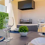 Villa Two Luxury With Private Pools Near Old Town Albufeira
