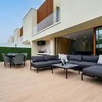 Two Luxury With Private Pools Near Old Town Villa