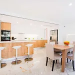 Villa Two Luxury With Private Pools Near Old Town