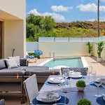Two Luxury With Private Pools Near Old Town Albufeira