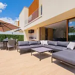 Two Luxury With Private Pools Near Old Town Albufeira