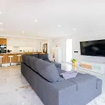 Two Luxury With Private Pools Near Old Town 빌라 알부페이라