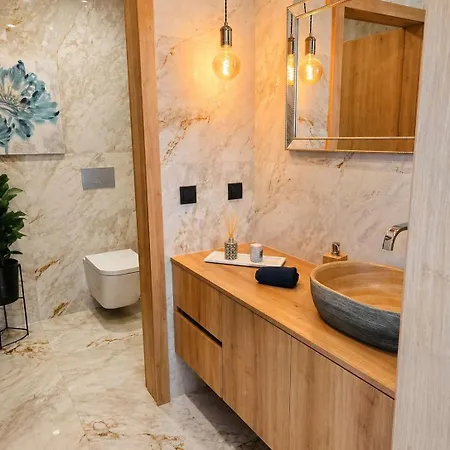 Two Luxury With Private Pools Near Old Town Willa