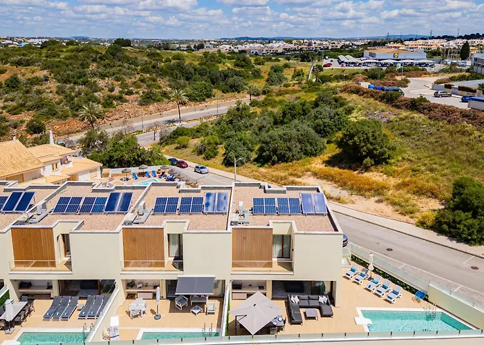 别墅 Two Luxury With Private Pools Near Old Town