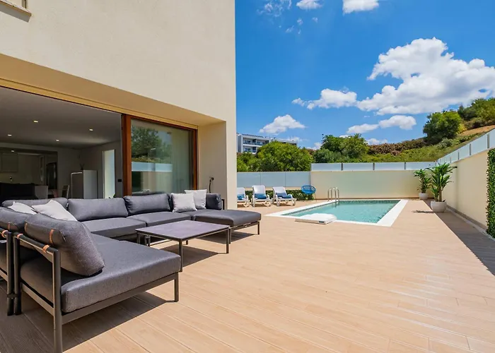 Two Luxury With Private Pools Near Old Town 阿尔布费拉