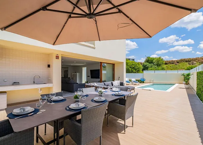 Two Luxury With Private Pools Near Old Town 别墅 阿尔布费拉