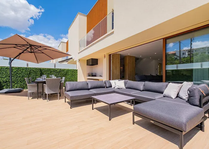 Two Luxury With Private Pools Near Old Town 阿尔布费拉