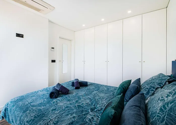 Two Luxury With Private Pools Near Old Town 别墅