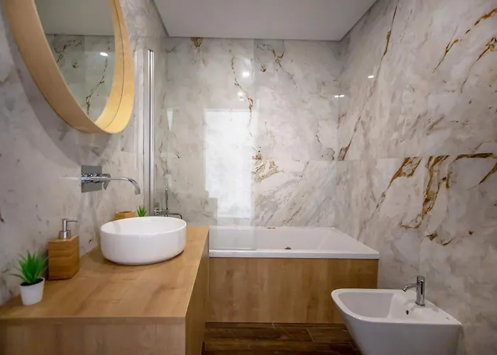 Two Luxury With Private Pools Near Old Town 阿尔布费拉