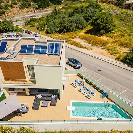 Vila Two Luxury With Private Pools Near Old Town *