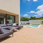 Two Luxury With Private Pools Near Old Town אלבופיירה