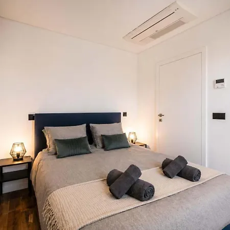 Two Luxury With Private Pools Near Old Town 别墅 阿尔布费拉